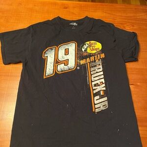 NASCAR Cup Martin Truex Jr T-shirt Size Large